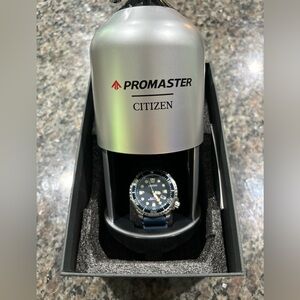 Citizen Promaster EcoDrive Dive Watch. Used but in excellent condition.